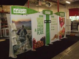 ECO-2012 Eco-Fly and ECO-3C Podium from Eco-Systems Sustainable Exhibits -- Image 2