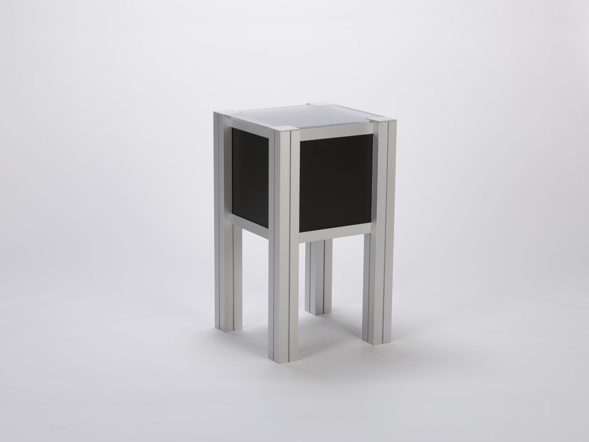 RE-1225 Rental Display / Counter / Workstation -- Image 2